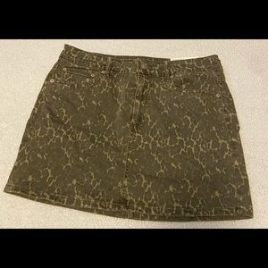 American Eagle Hi-Rise Mini Skirt